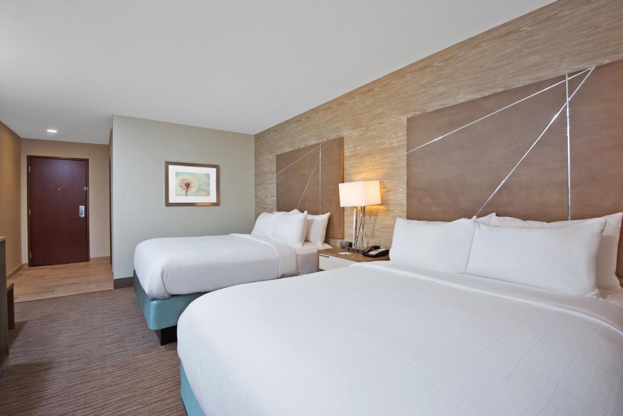 Holiday Inn Express & Suites New Cumberland By Ihg Exterior foto
